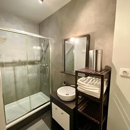 Hyper-centre Erlon Cathedrale Calme Remeš