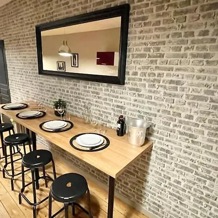 Hyper-centre Erlon Cathedrale Calme