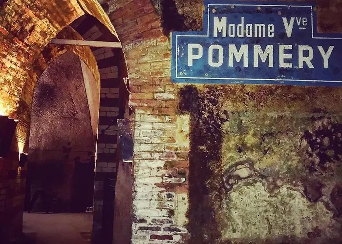 Hyper-centre Erlon Cathedrale Calme *